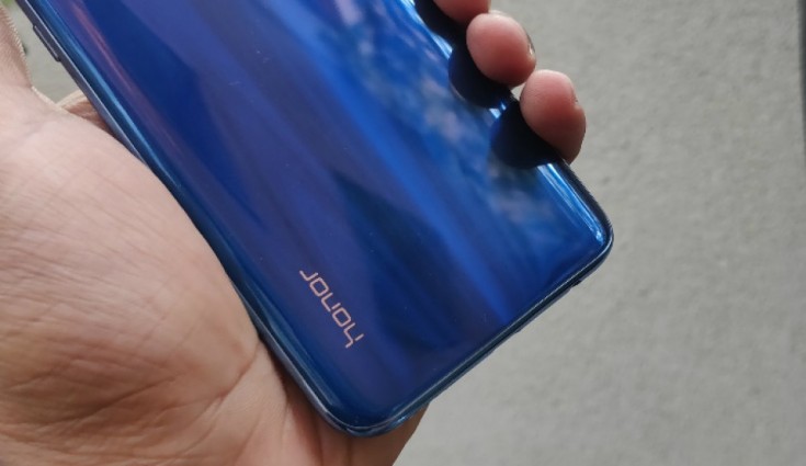 The Honor 20i With Triple Rear Cameras, Kirin 710F SoC and so many great features.