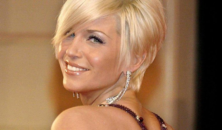 Sarah Harding contributes to breast cancer research for women in their 30s